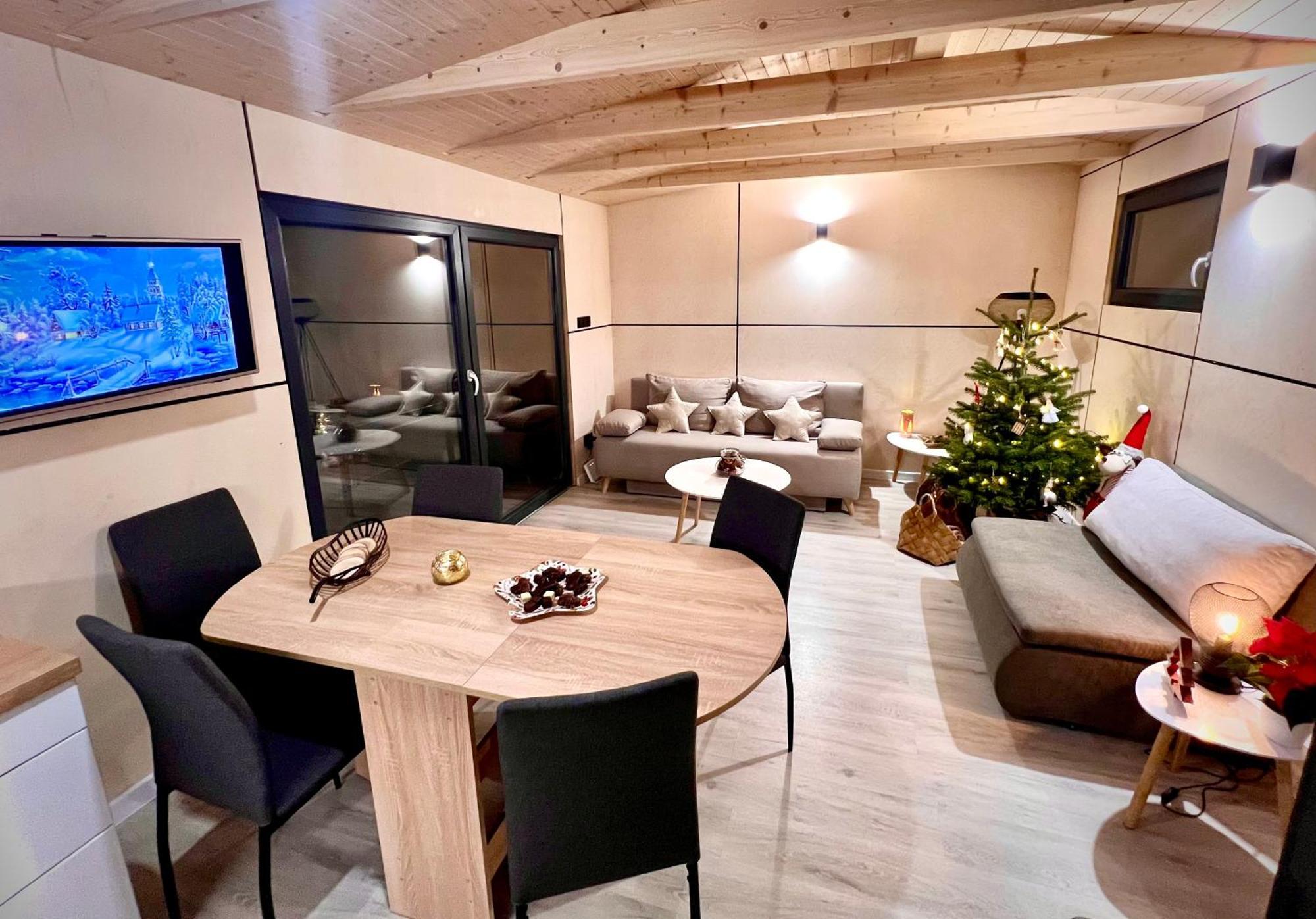 Domcek Pod Vezami S Virivkou A Grilom, Pri Termalnom Kupalisku Appartement Liptovský Ján Buitenkant foto